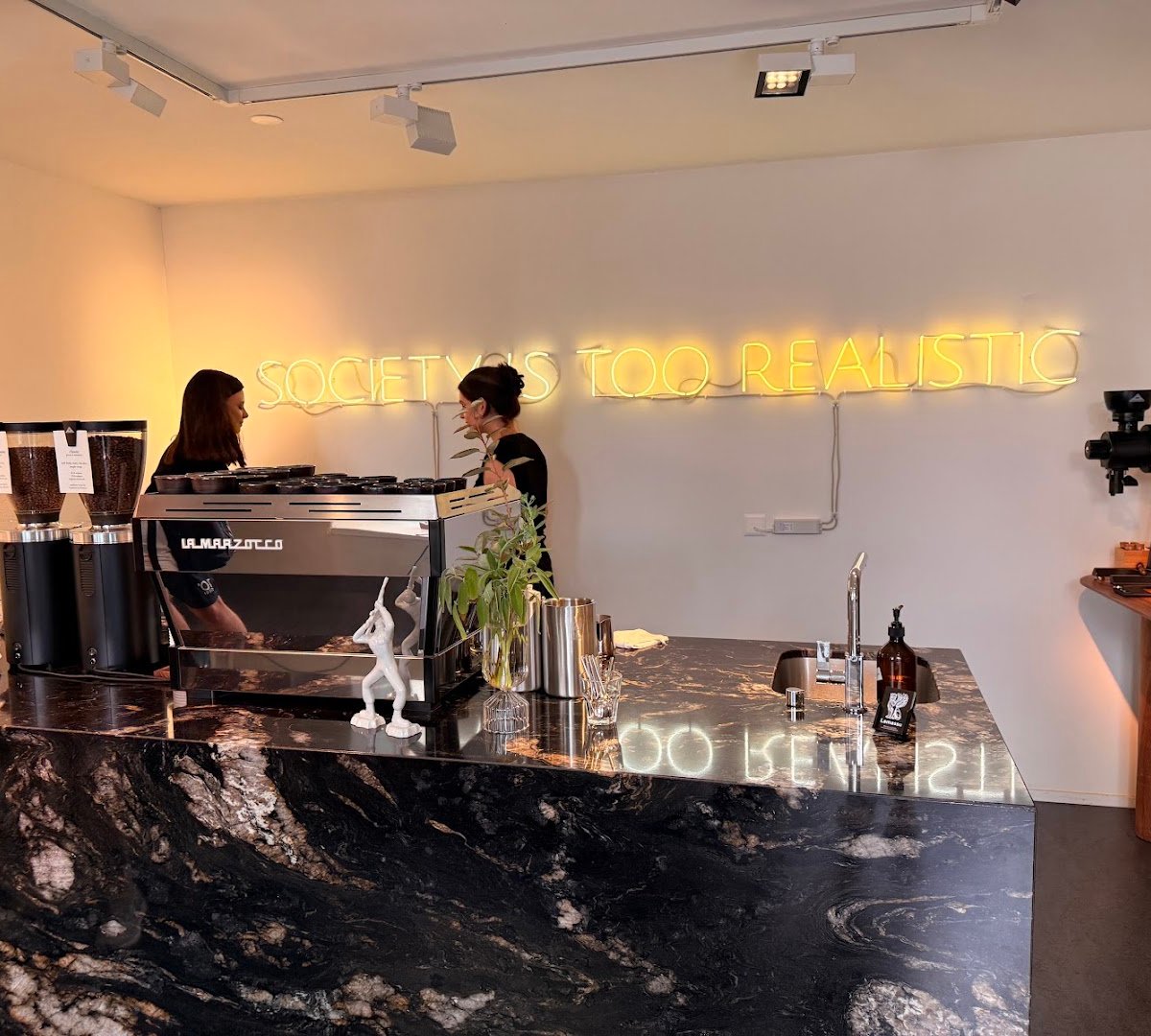 Interior of Lamassu Specialty Coffee, specialty coffee shop in Zurich