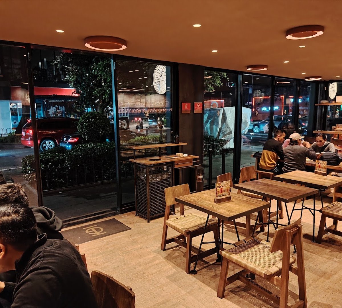 Interior of Tierra Garat Florencia, specialty coffee shop in Mexico City