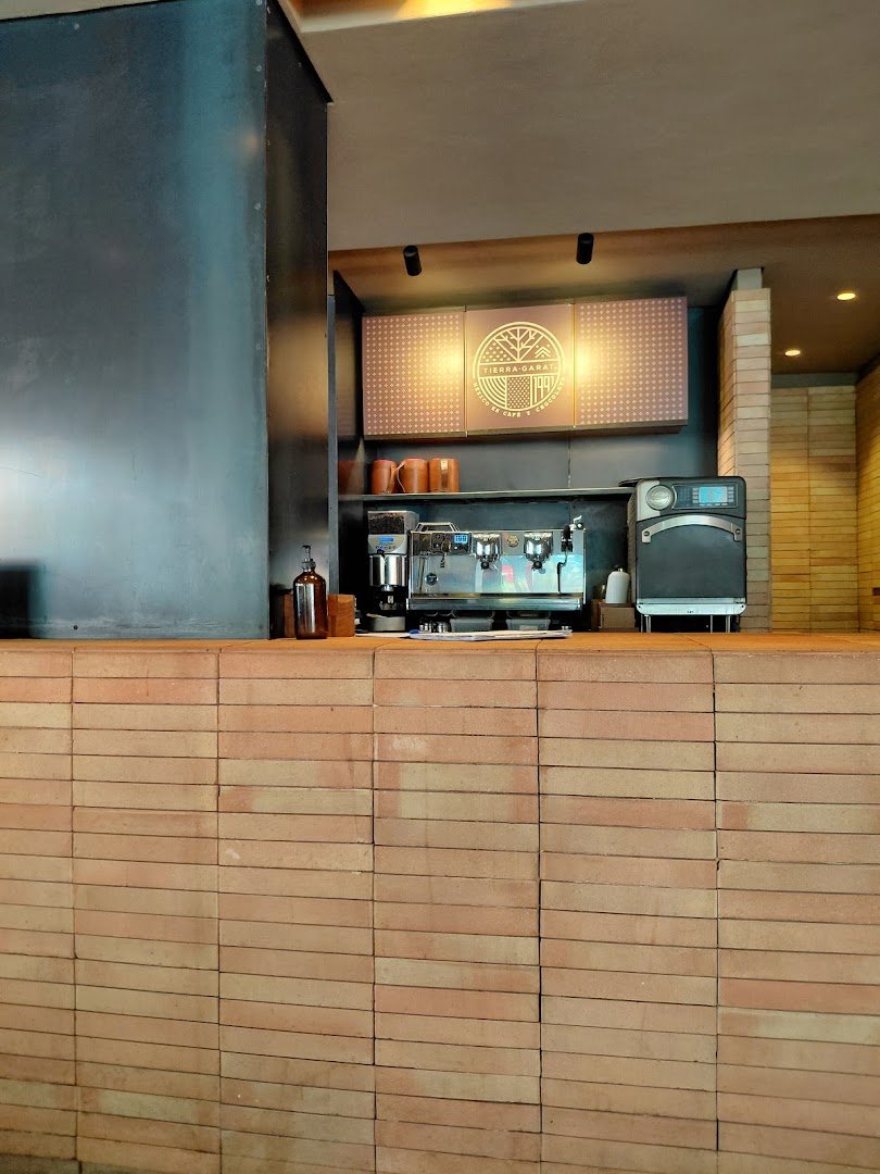 Interior of Tierra Garat Florencia, specialty coffee shop in Mexico City