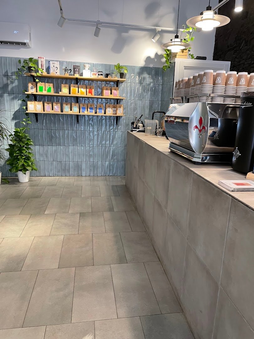 Syra Coffee - Clot specialty coffee shop in Barcelona - photo 8