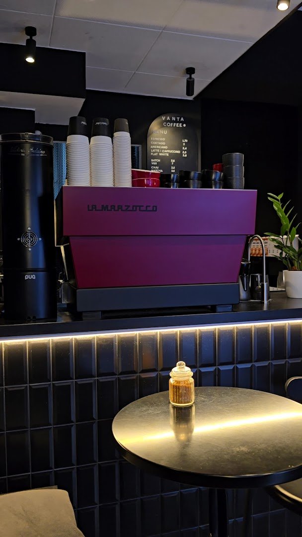 Vanta Coffee specialty coffee shop in Barcelona - photo 6