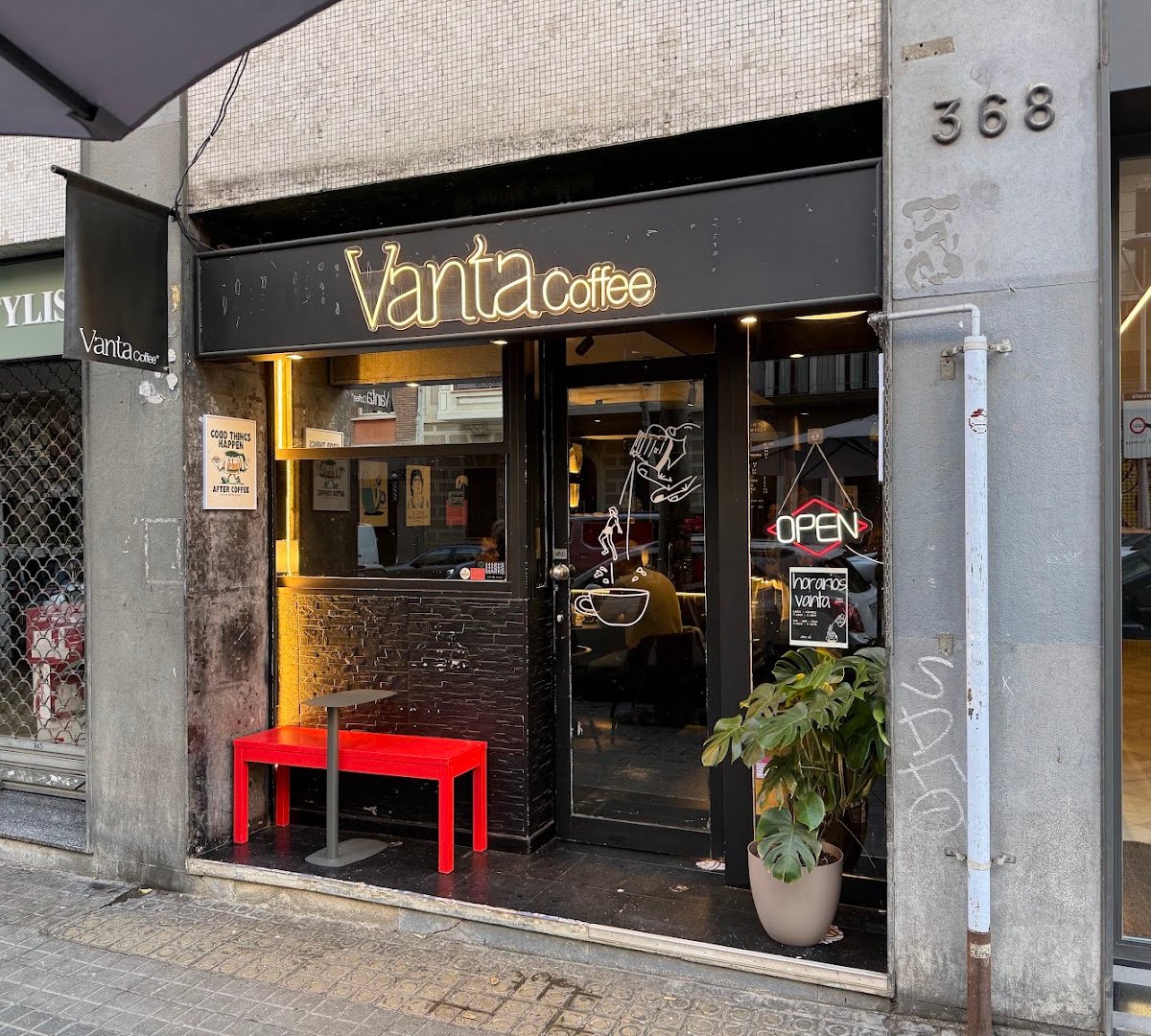 Vanta Coffee specialty coffee shop in Barcelona - photo 10