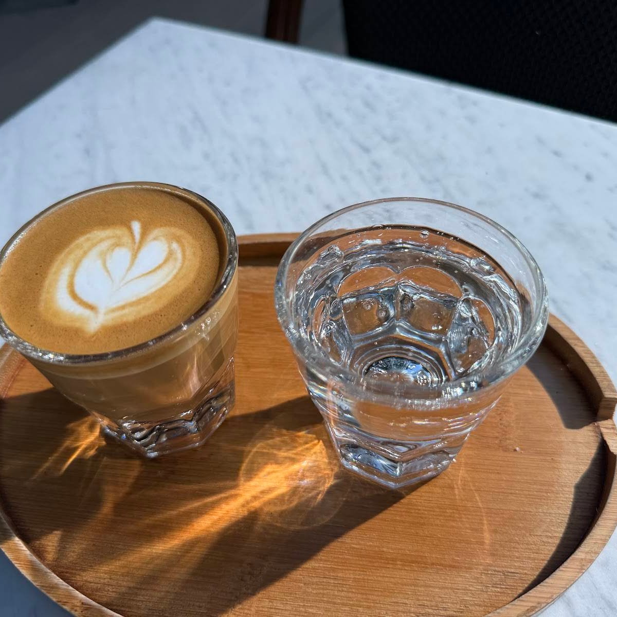 Magnolias Sous Le Pont specialty coffee shop in Dallas - photo 10