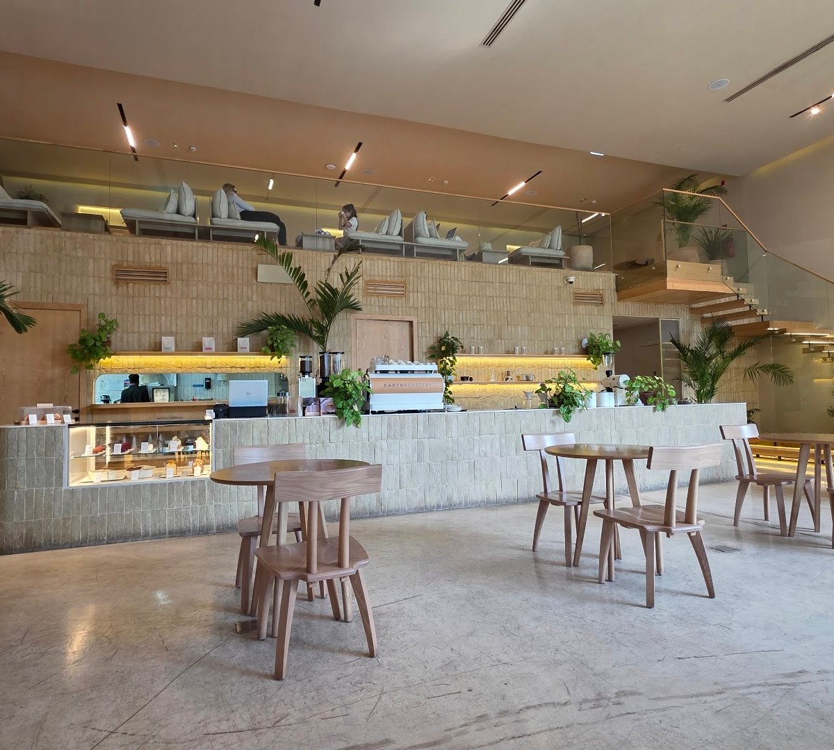 EARTH ROASTERY specialty coffee shop in Dubai - photo 2