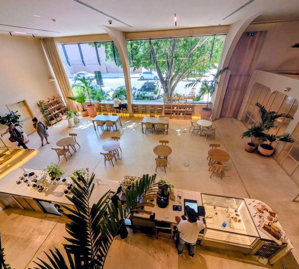 EARTH ROASTERY specialty coffee shop in Dubai - photo 3
