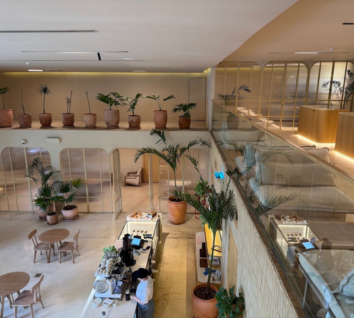 EARTH ROASTERY specialty coffee shop in Dubai - photo 6