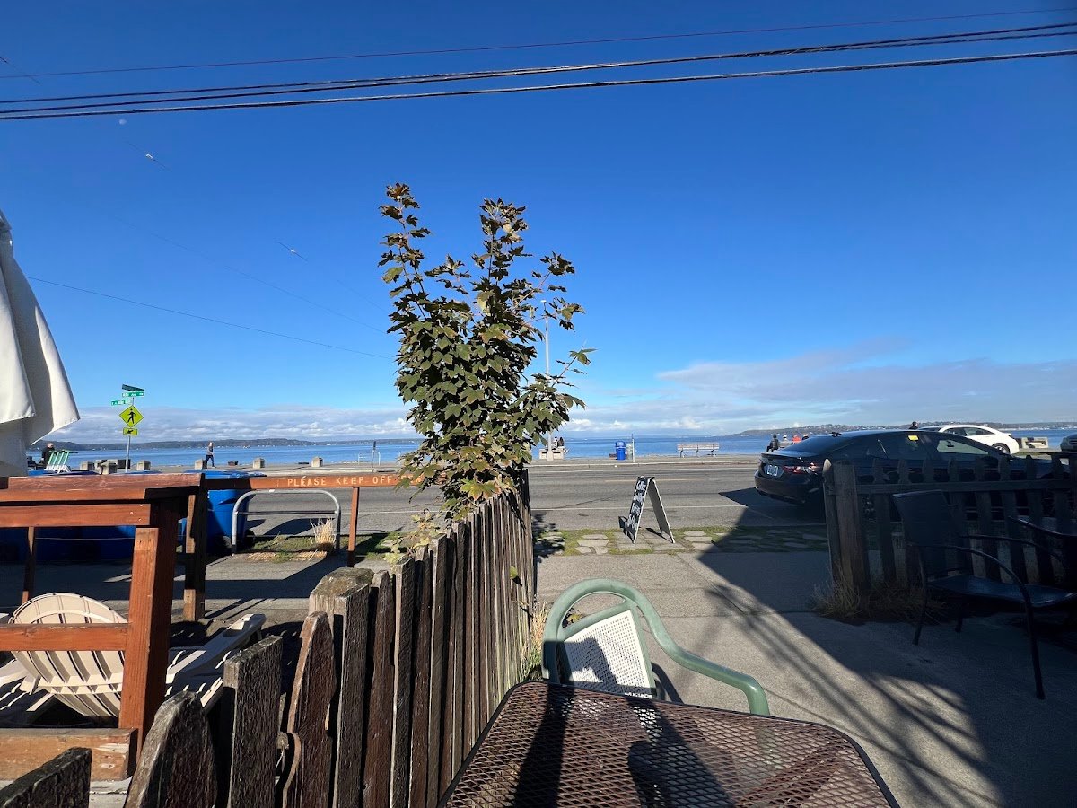 Ampersand Cafe on Alki specialty coffee shop in Seattle - photo 6