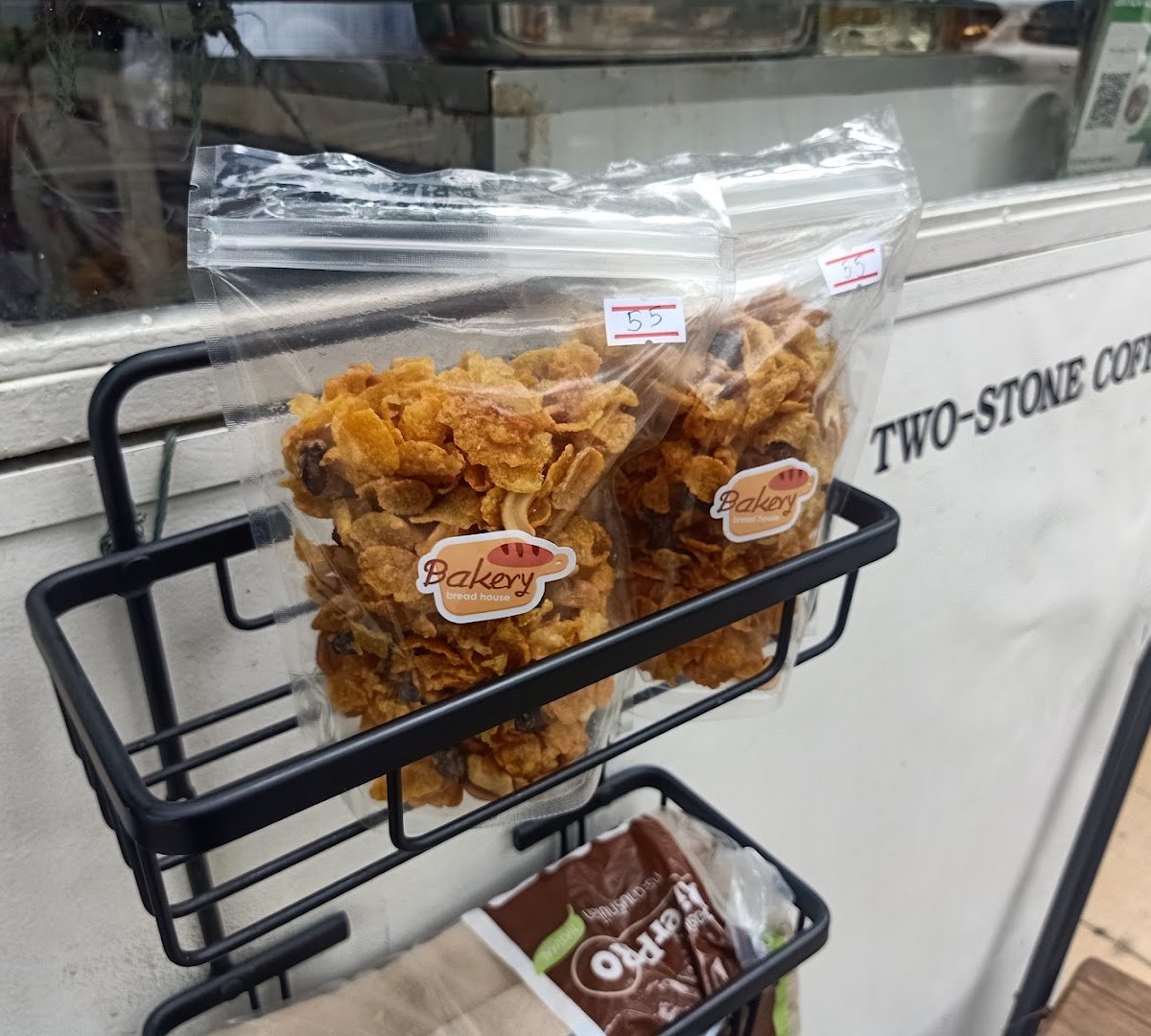 Two-Stone coffee specialty coffee shop in Bangkok - photo 9