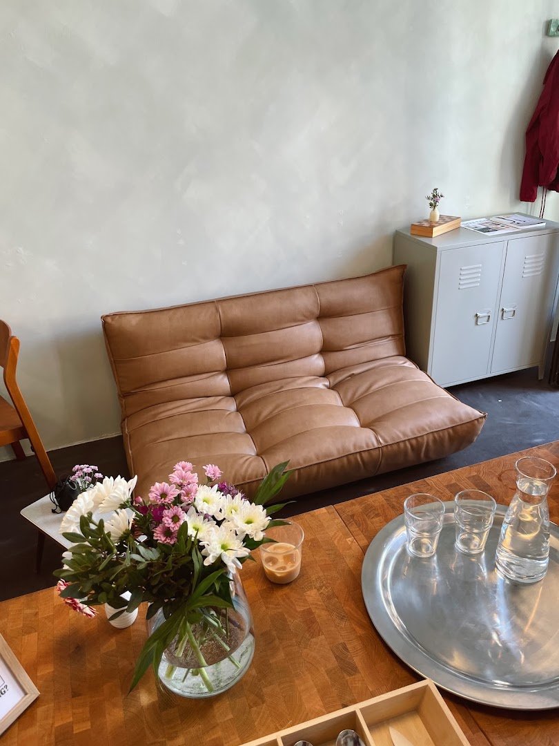 Interior of small batch, specialty coffee shop in Vienna