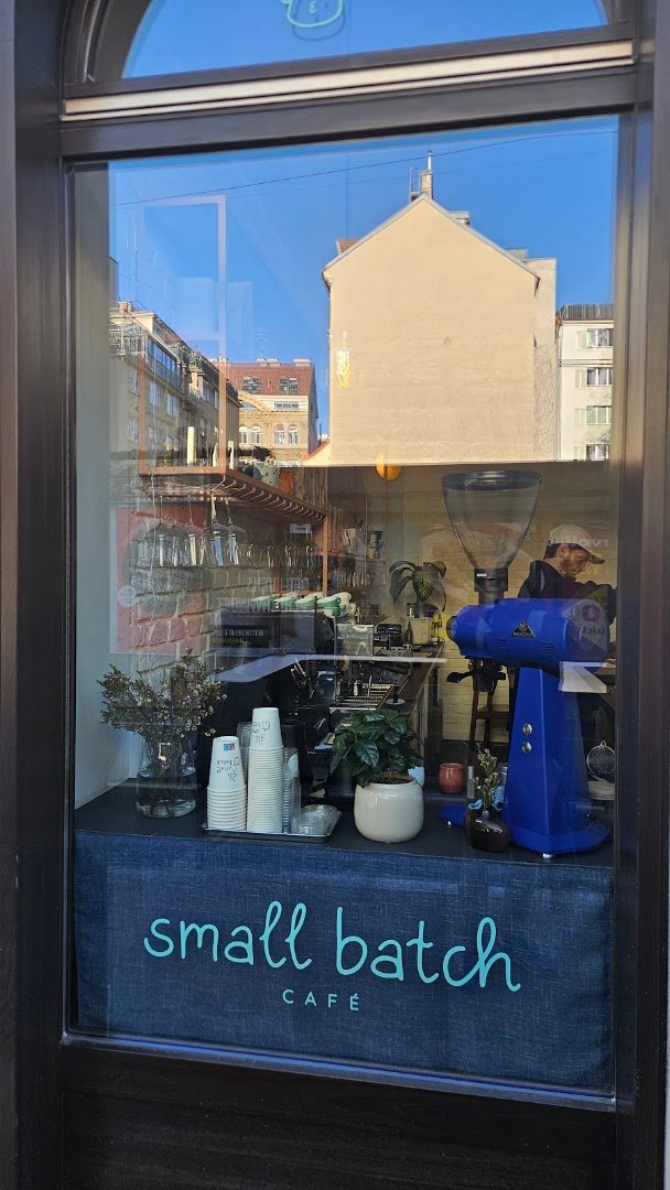 Storefront of small batch, specialty coffee shop in Vienna