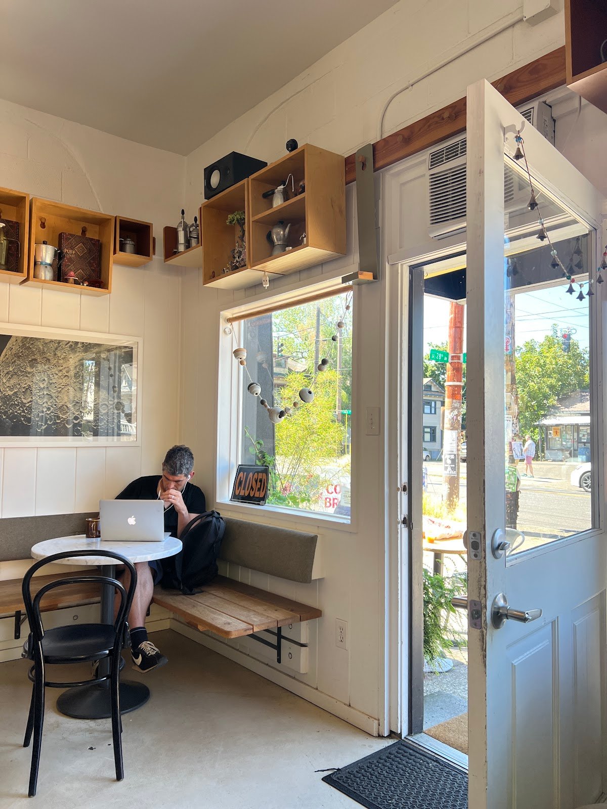 Puff Coffee specialty coffee shop in Portland - photo 5