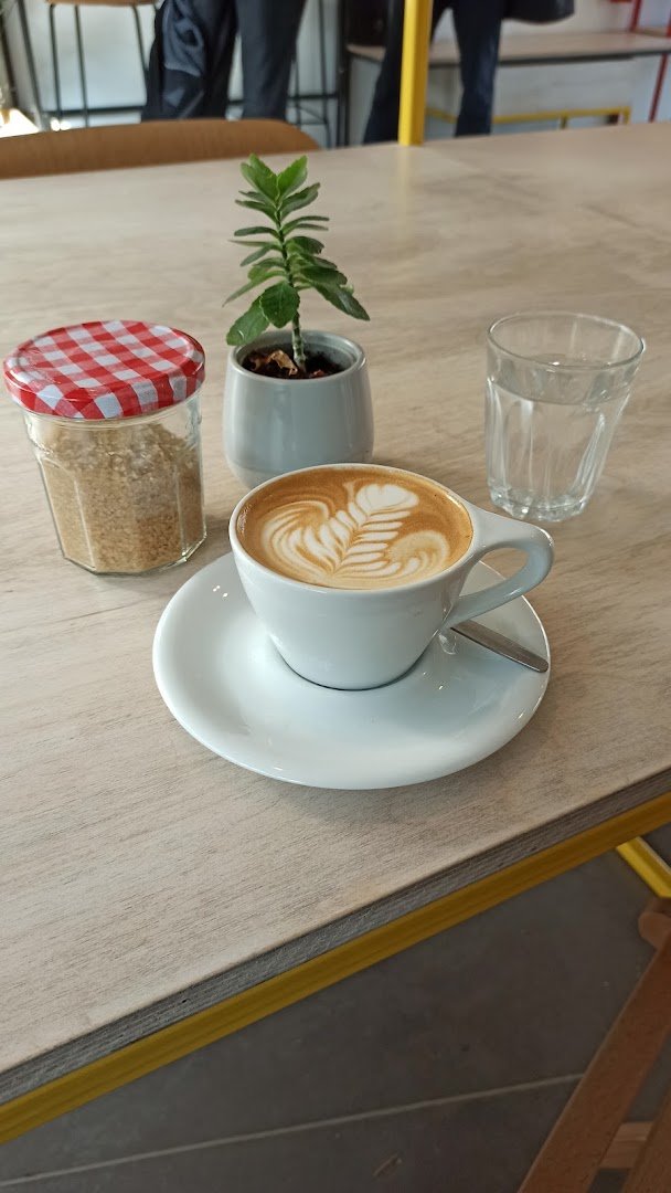 Coffee at Williams & Johnson Coffee Co., specialty coffee shop in Edinburgh