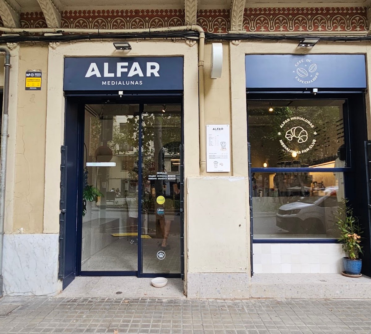 ALFAR - Medialunas y Café | Poblenou specialty coffee shop in Barcelona - photo 7
