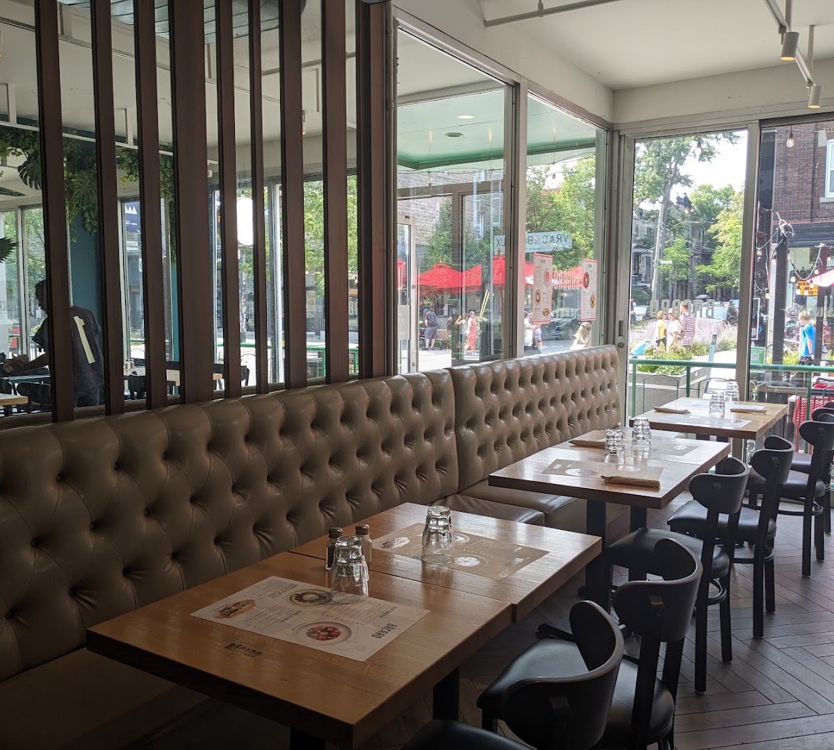 Interior of Tommy Café, specialty coffee shop in Montreal