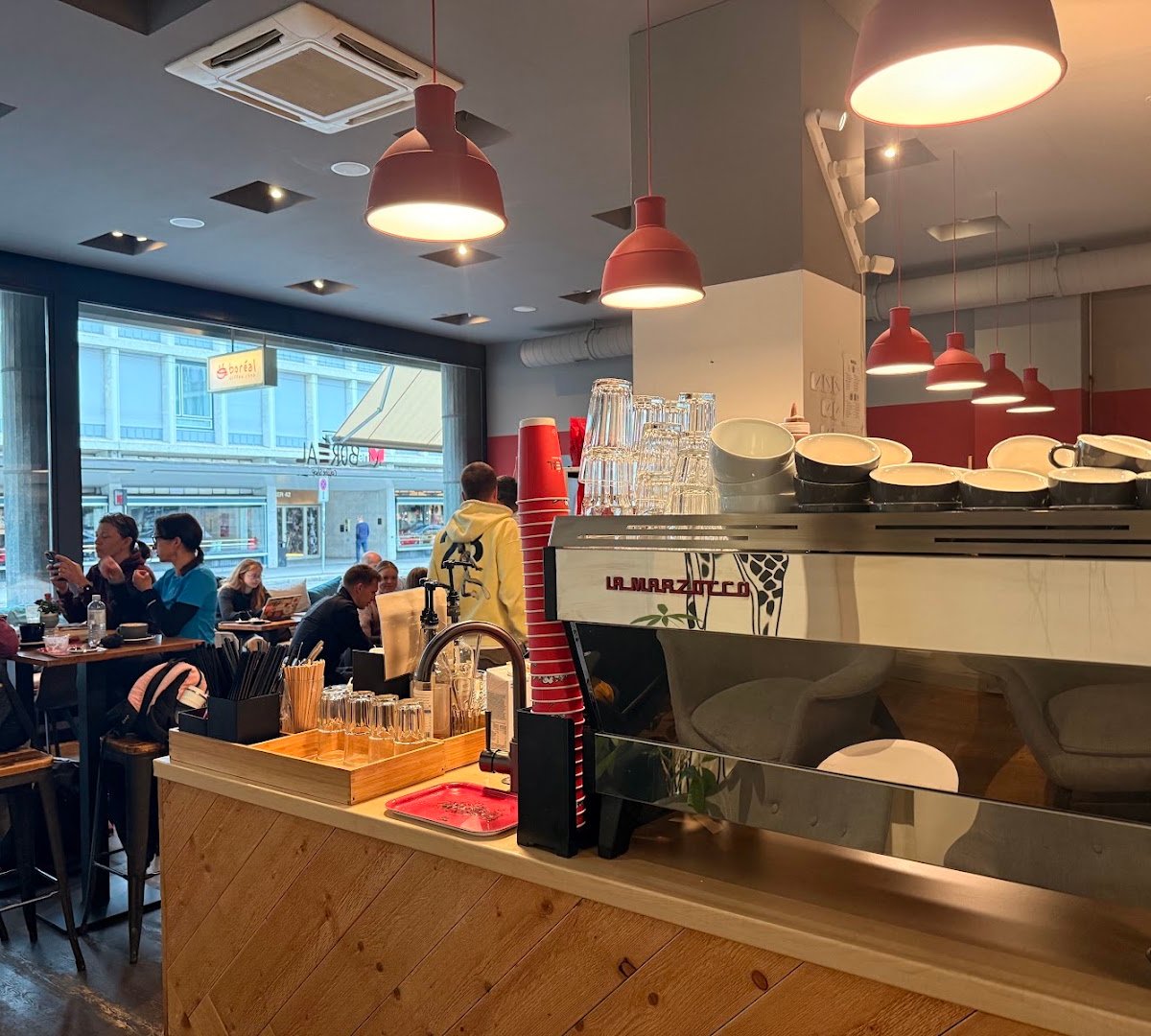 Interior of Boréal Coffee Shop - Talacker, specialty coffee shop in Zurich