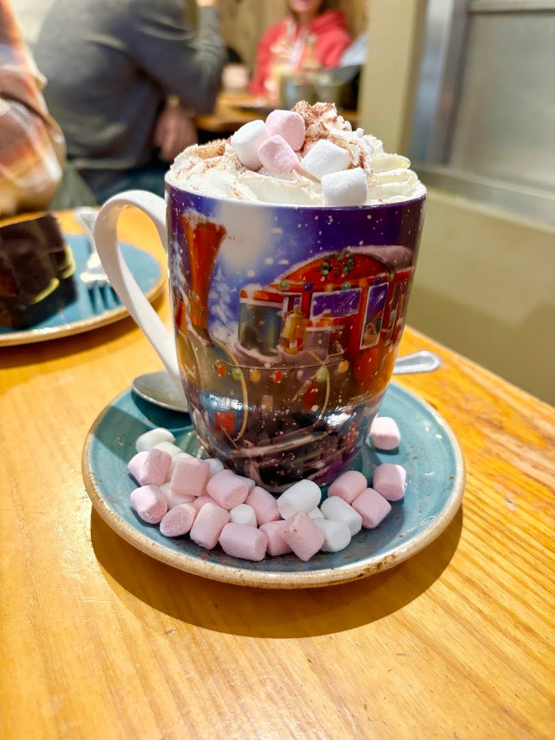 Coffee at Southern Cross Cafe, specialty coffee shop in Edinburgh