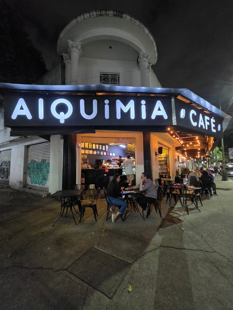 Storefront of Alquimia Café, specialty coffee shop in Mexico City