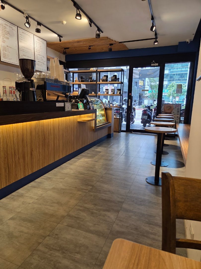 Sway black coffee specialty coffee shop in Taipei - photo 7