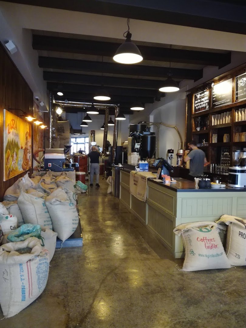 ZAZZA Kaffeerösterei specialty coffee shop in Berlin - photo 14