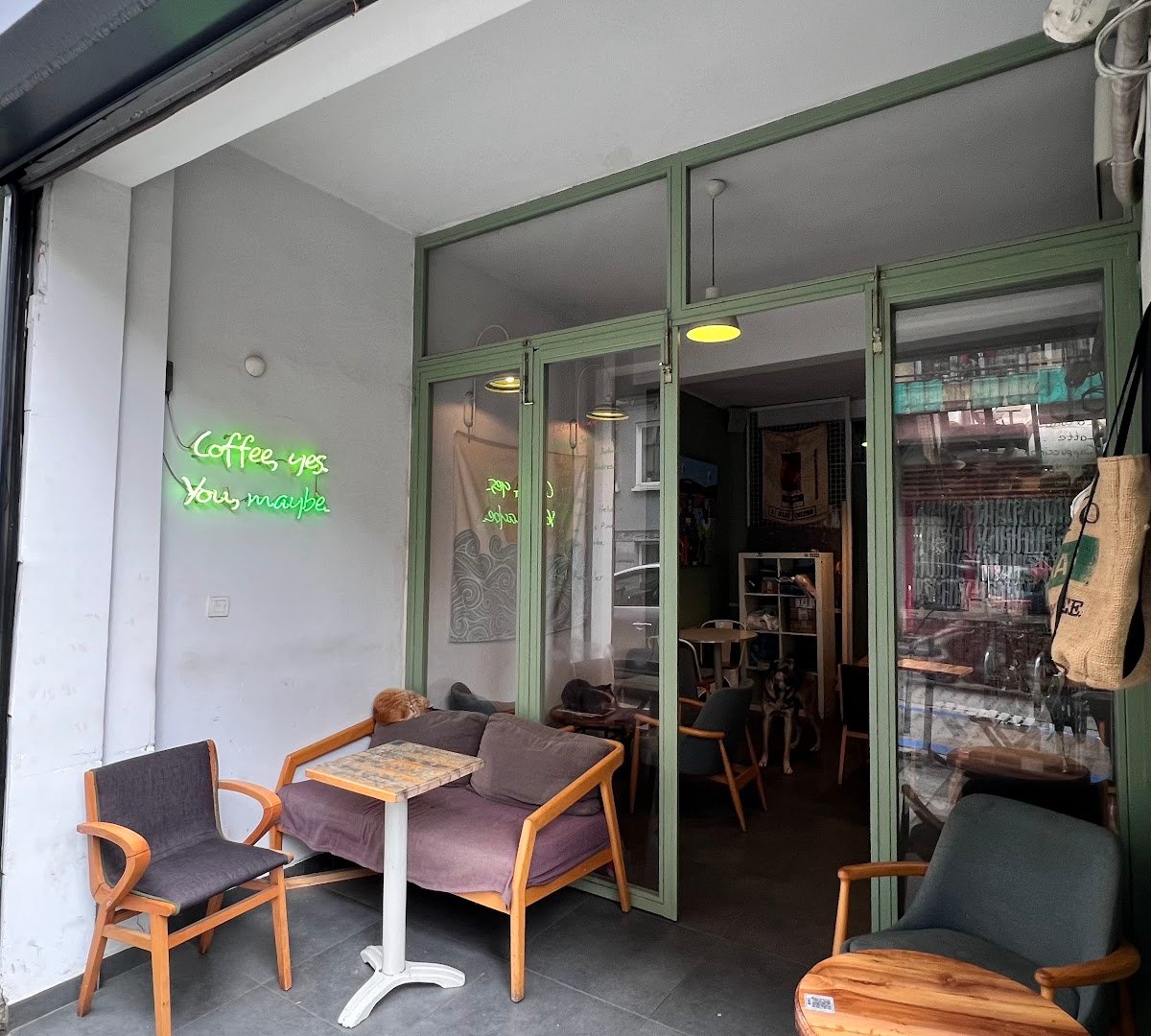 Urban Roastery specialty coffee shop in Istanbul - photo 8