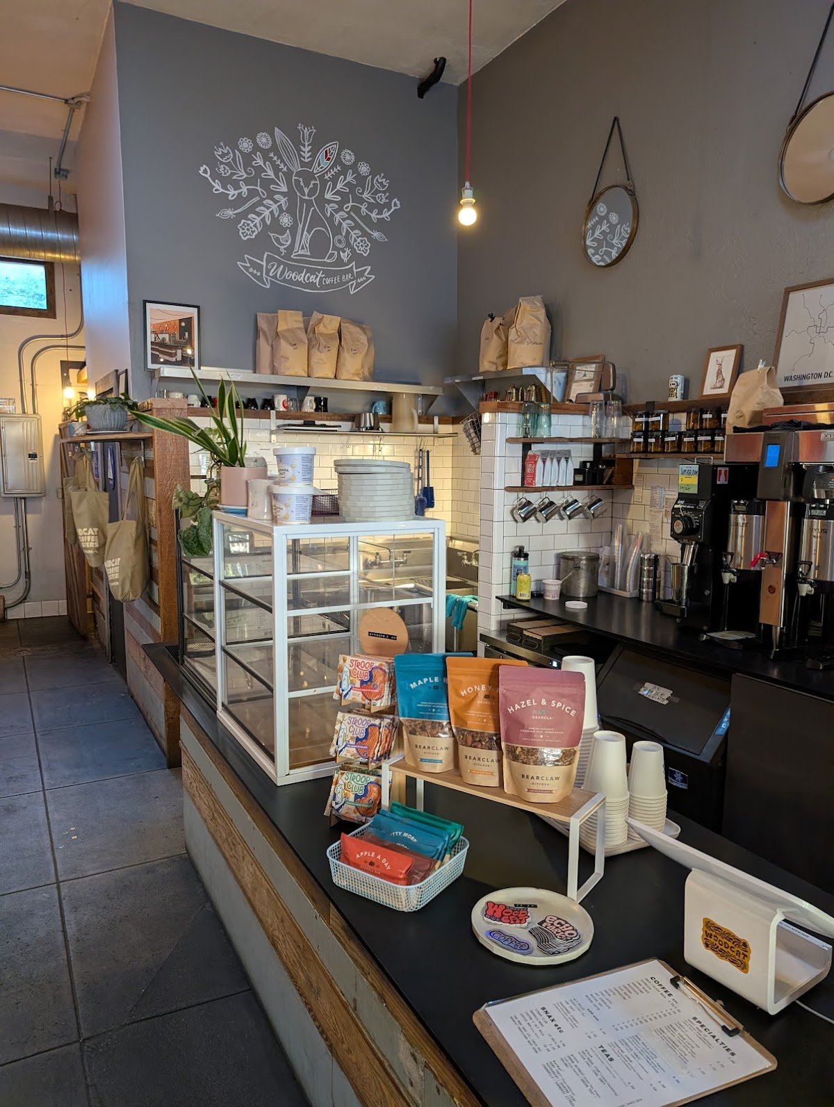 Woodcat Coffee specialty coffee shop in Los Angeles - photo 2