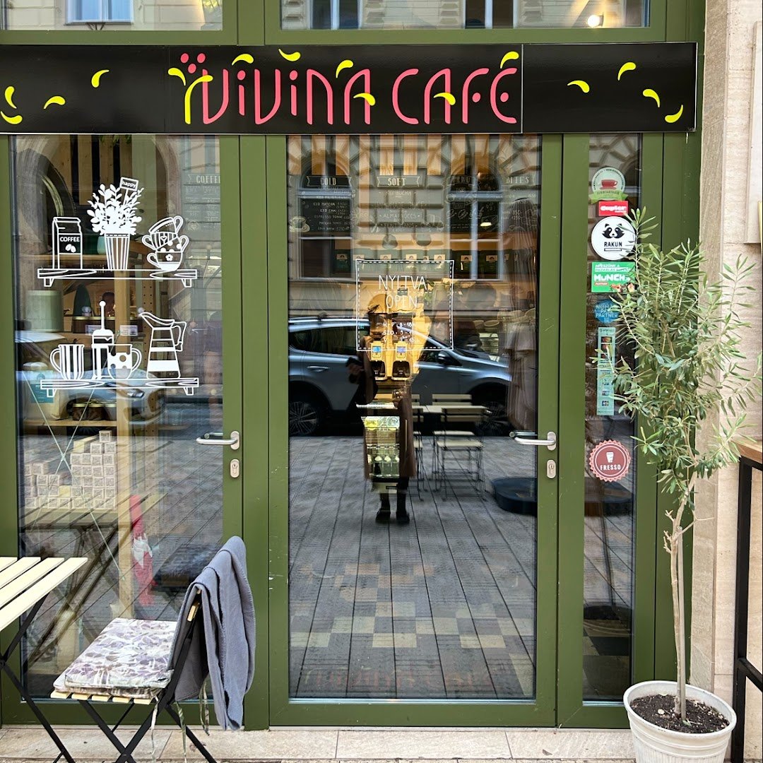 VIVINA'S Café & Roastery - coffee, brunch and more specialty coffee shop in Budapest - photo 5