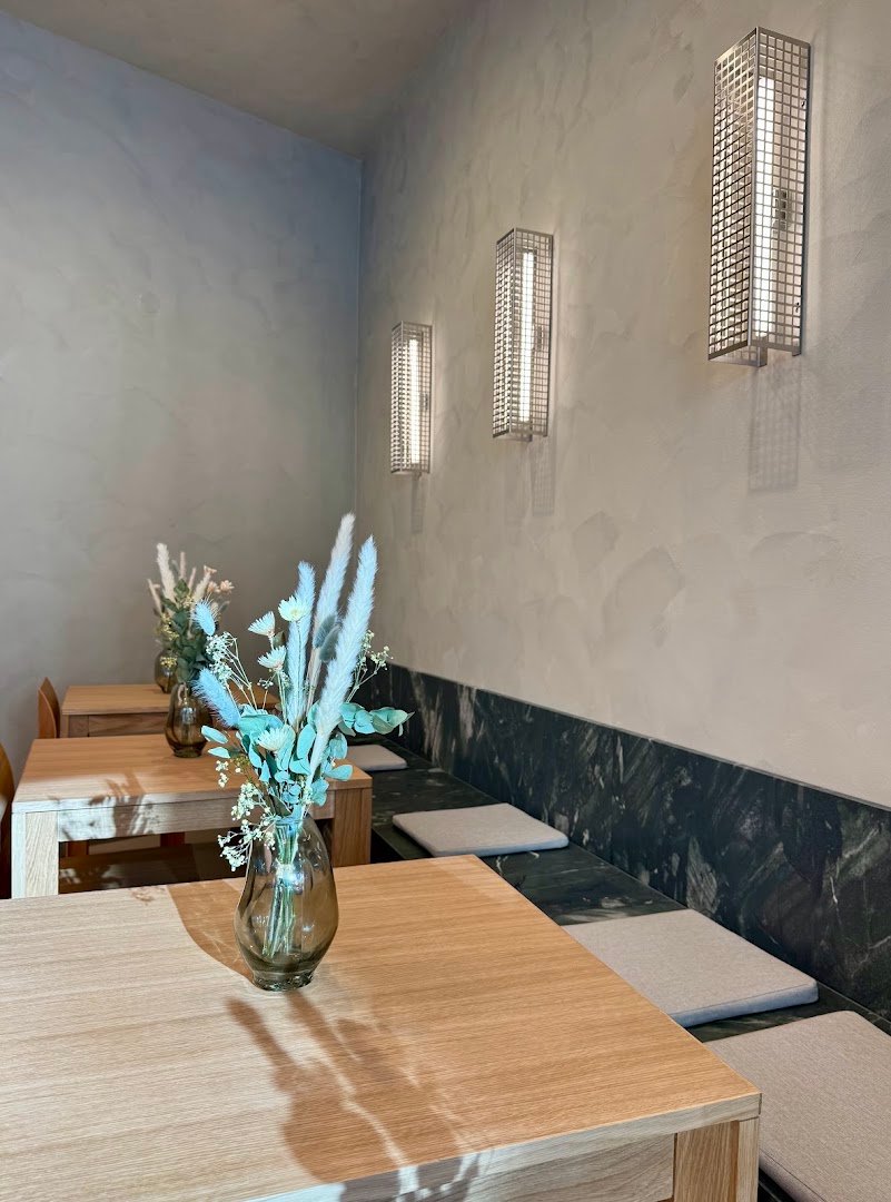 Interior of Wildkaffee Wien, specialty coffee shop in Vienna