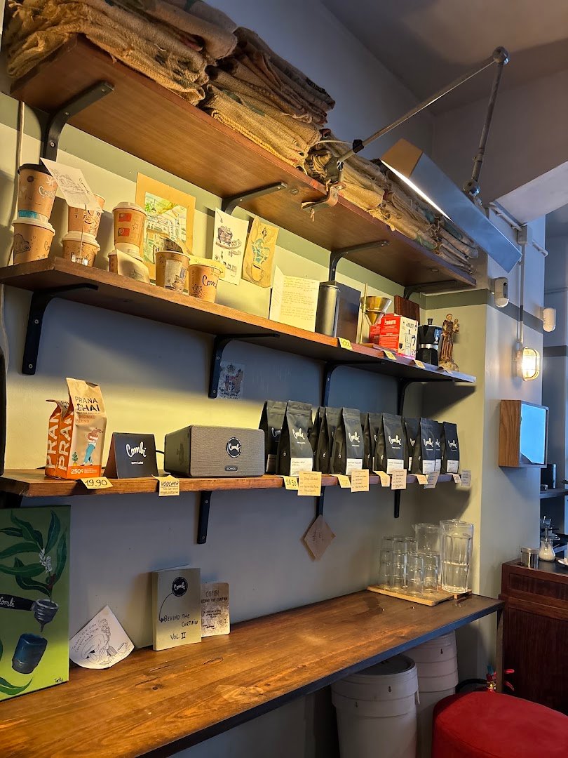 Interior of Combi Coffee Roasters, specialty coffee shop in Porto