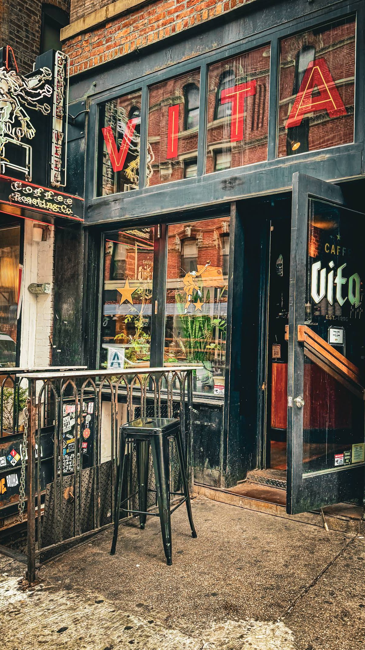 Caffe Vita specialty coffee shop in New York - photo 16