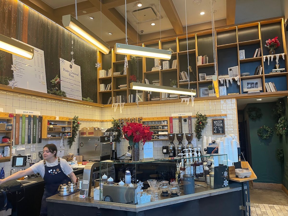 Commonwealth Joe Coffee Roasters specialty coffee shop in Washington, D.C. - photo 5