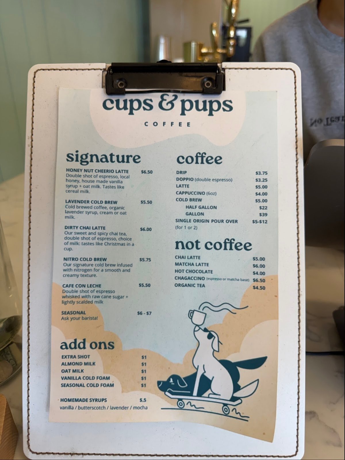 Cups and Pups Coffee specialty coffee shop in Orlando - photo 6