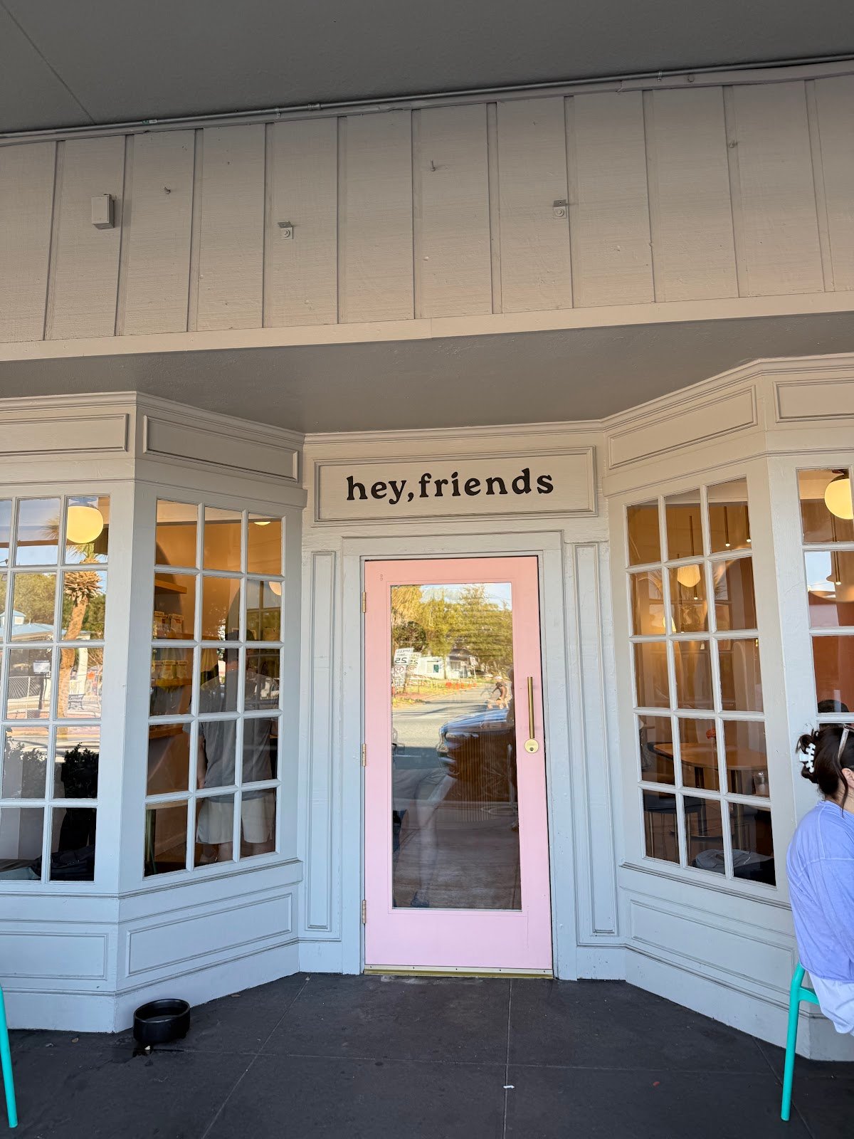 Cups and Pups Coffee specialty coffee shop in Orlando - photo 7