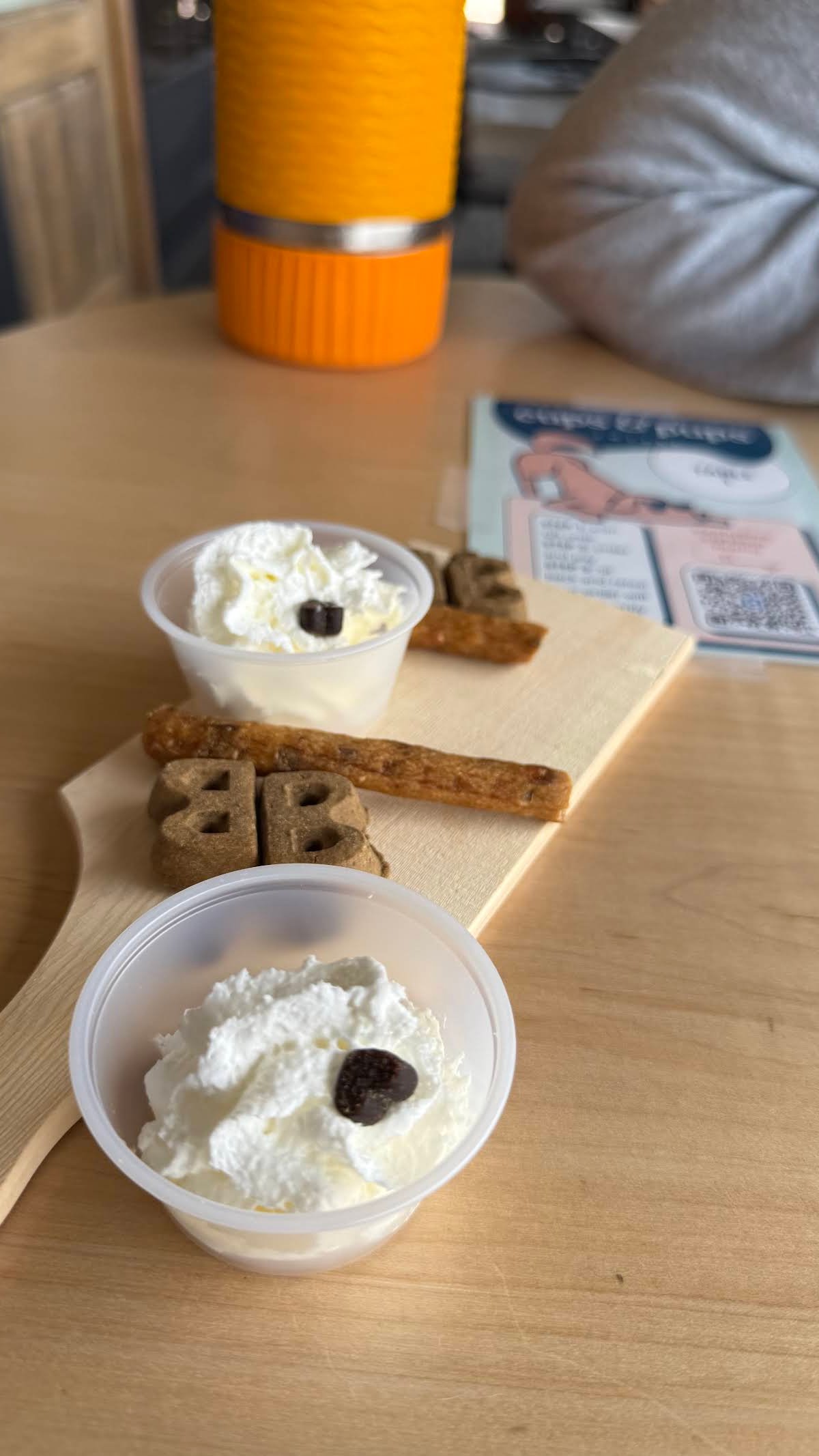 Cups and Pups Coffee specialty coffee shop in Orlando - photo 10