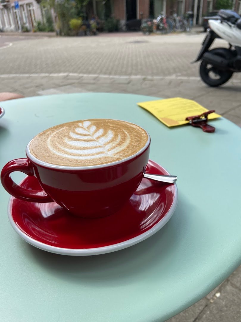 taal.coffee specialty coffee shop in Amsterdam - photo 7