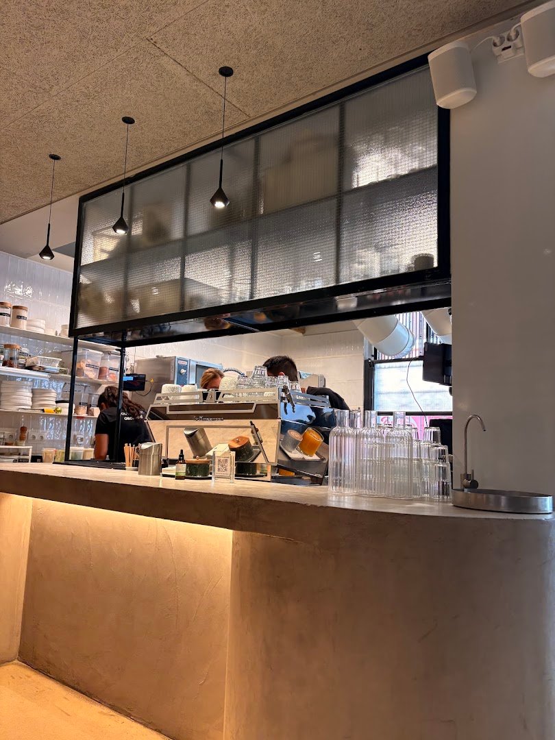 Osom House specialty coffee shop in Madrid - photo 3