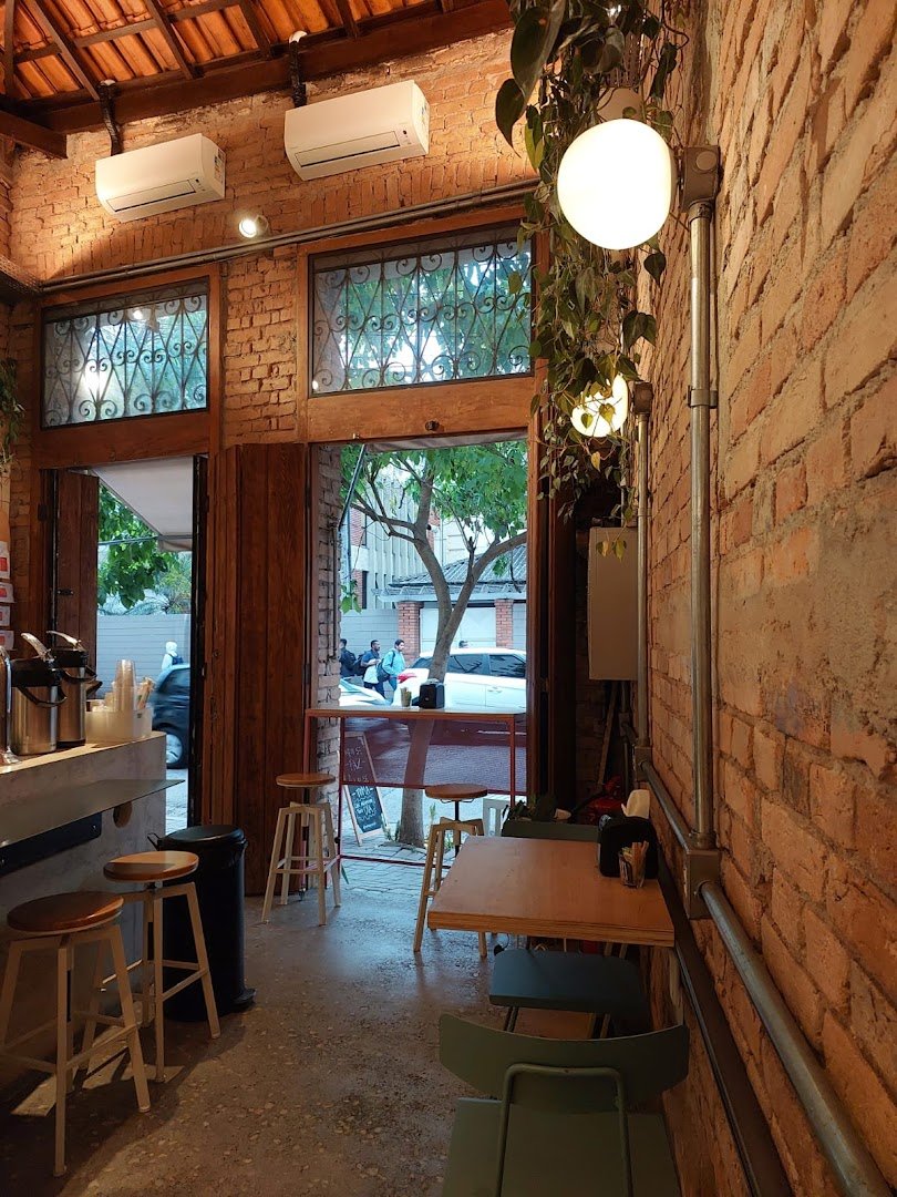Interior of Empírico Café, specialty coffee shop in São Paulo