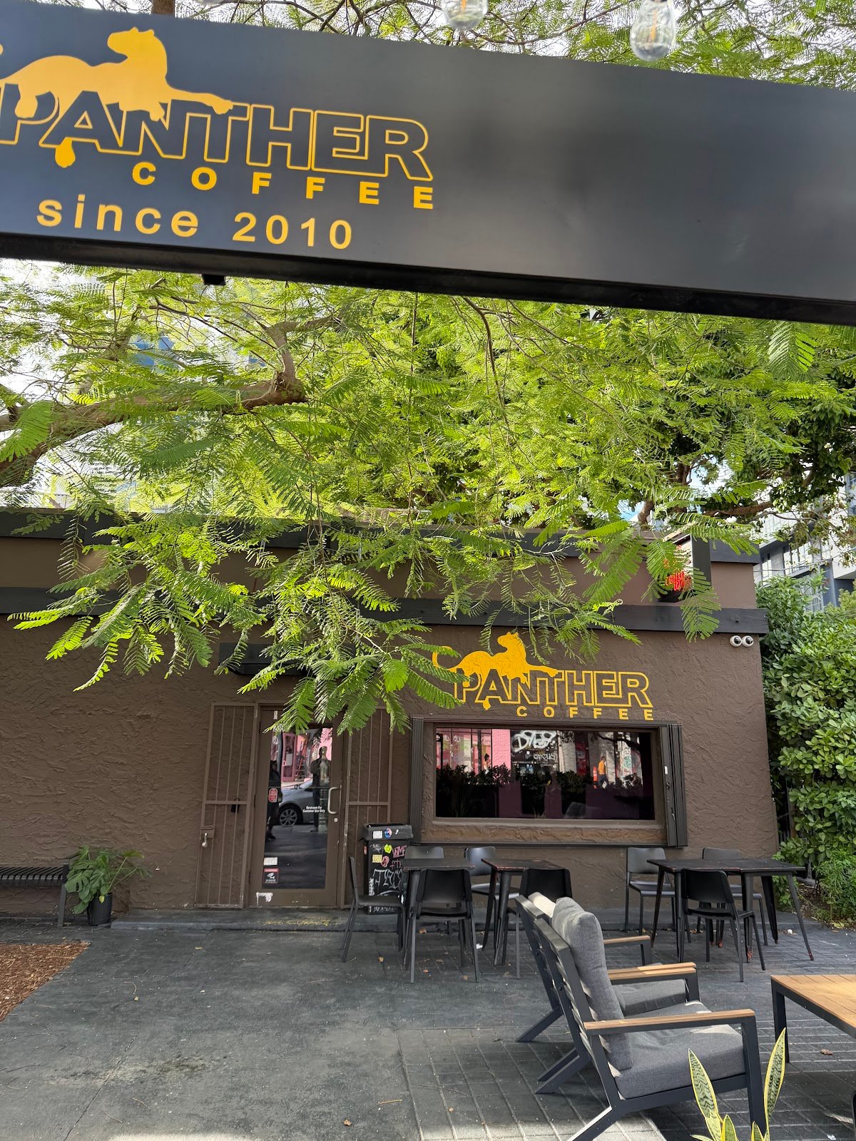 Panther Coffee - Wynwood specialty coffee shop in Miami - photo 5