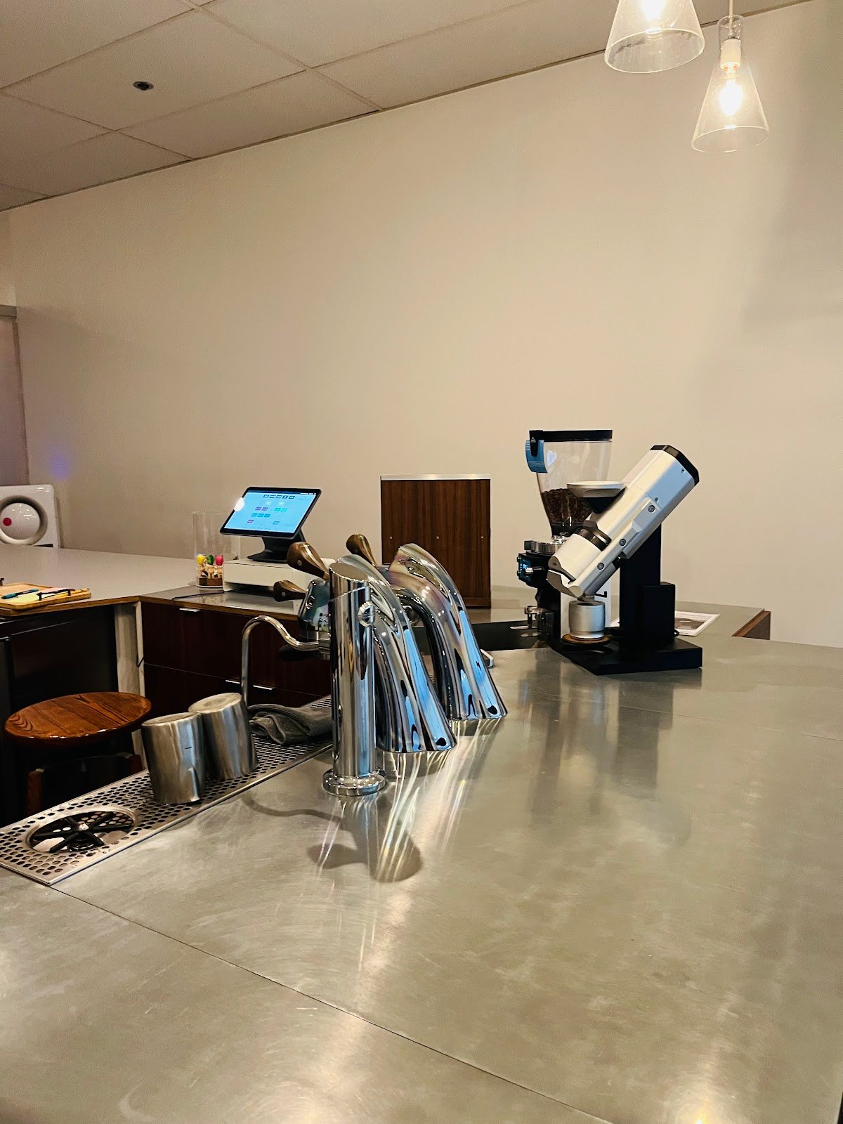 endorffeine specialty coffee shop in Los Angeles - photo 5