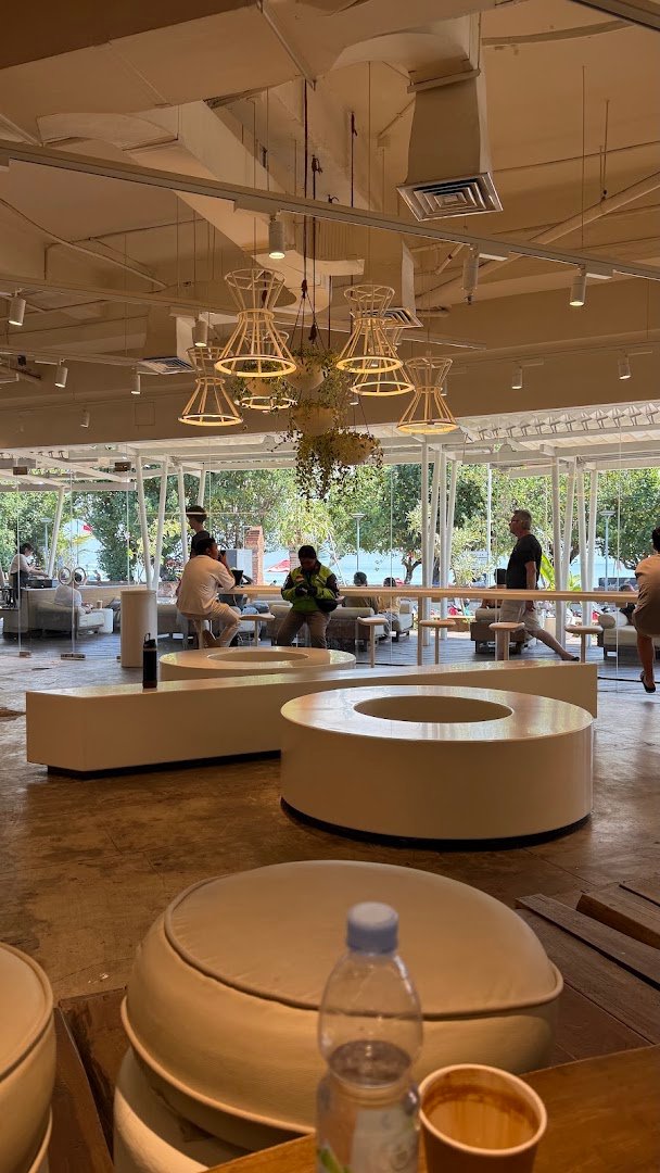 % Arabica Bali Kuta Beachwalk specialty coffee shop in Bali - photo 5