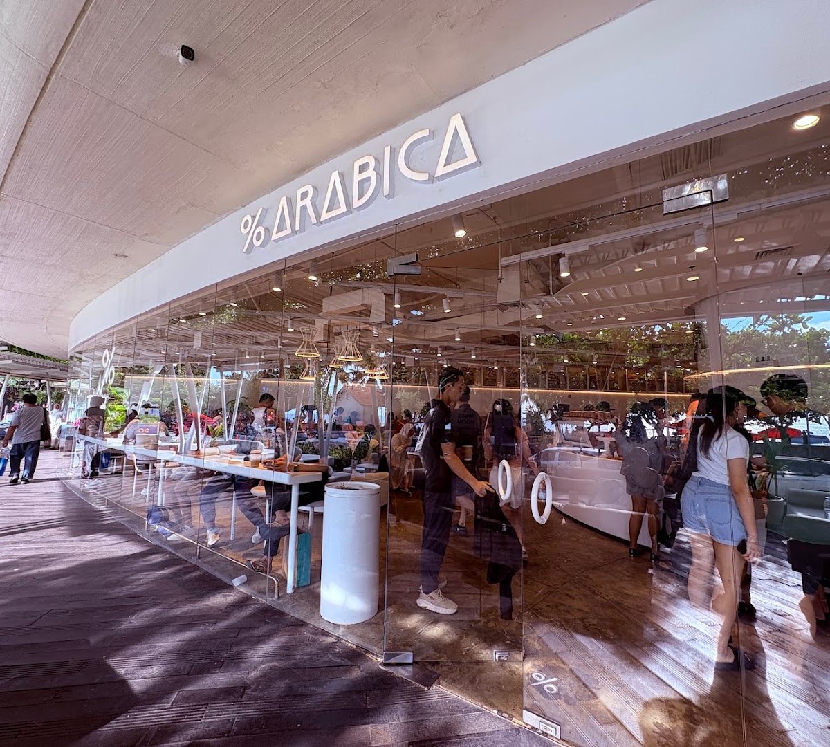 % Arabica Bali Kuta Beachwalk specialty coffee shop in Bali - photo 7