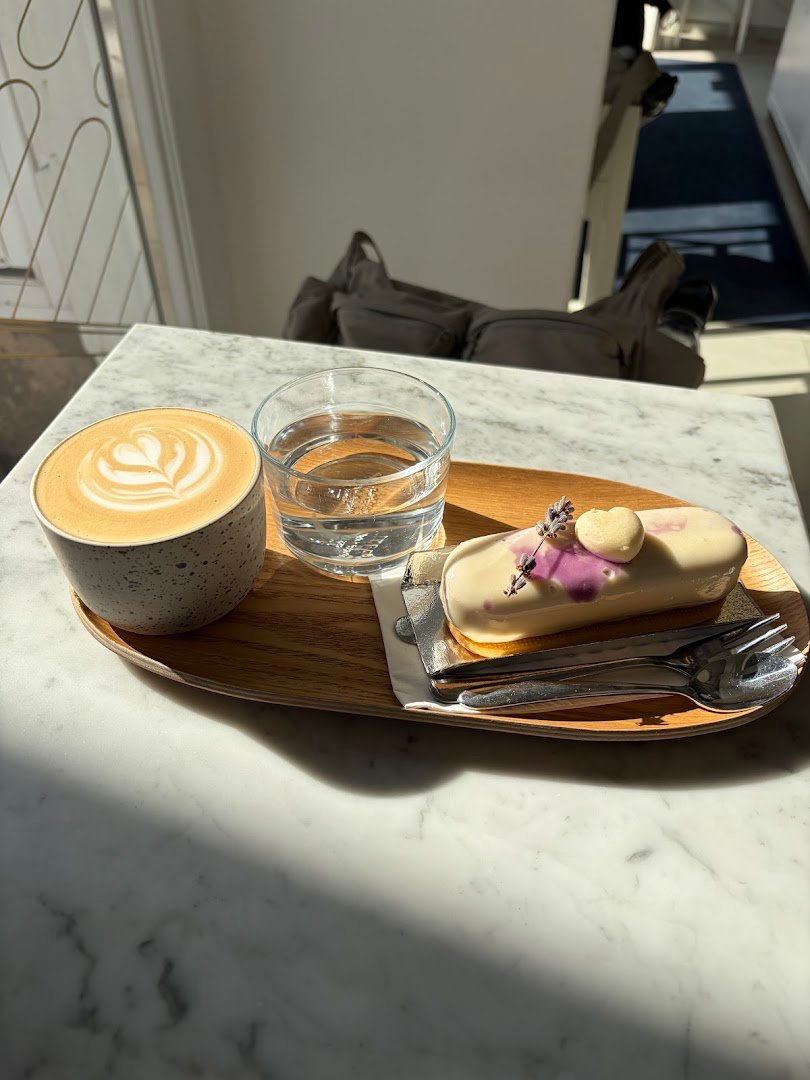 Coffee at TOP 02 – Desserts, Gelato & Coffee, specialty coffee shop in Vienna
