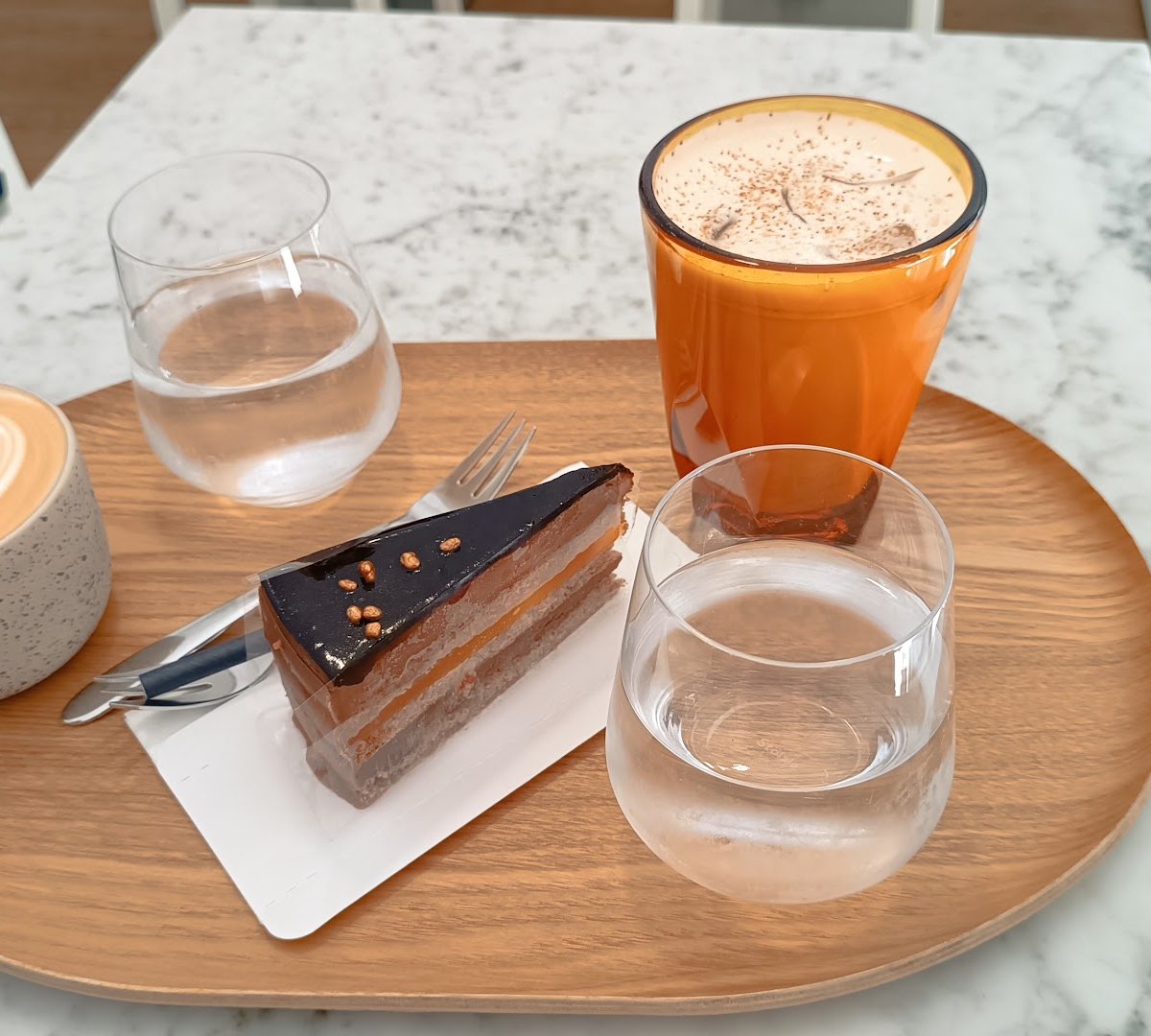 Coffee at TOP 02 – Desserts, Gelato & Coffee, specialty coffee shop in Vienna