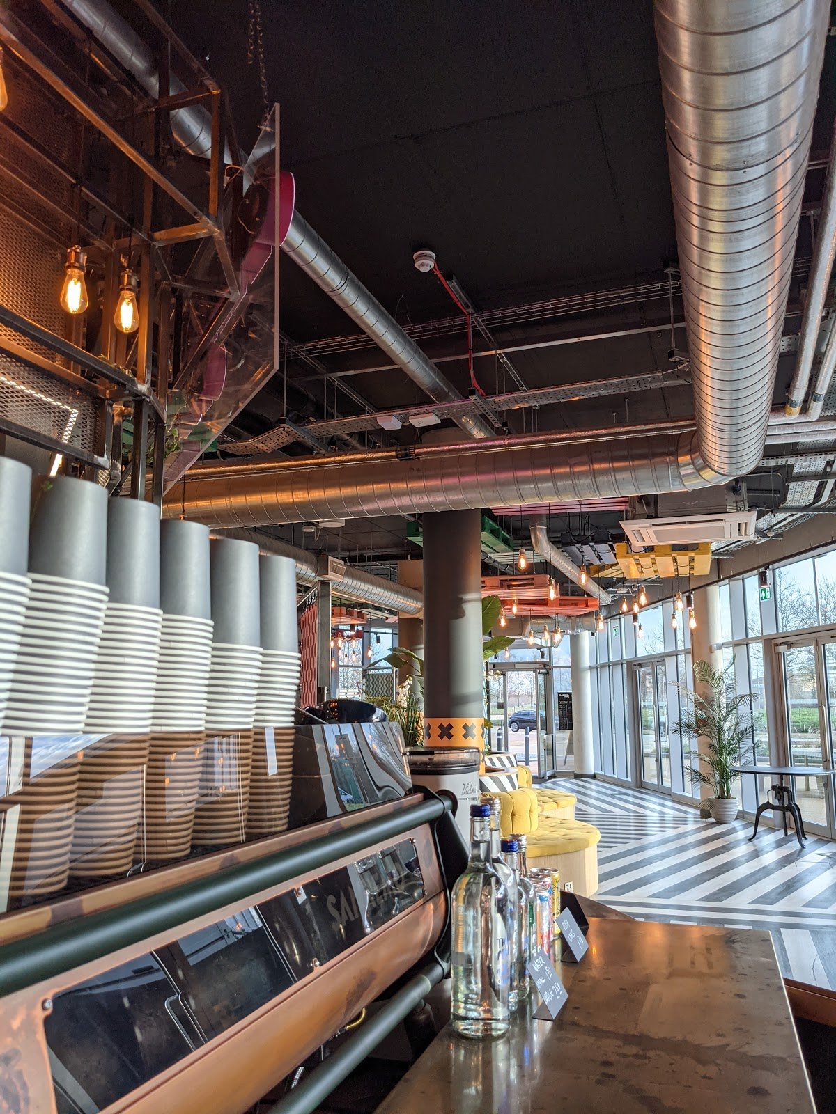 Clarnico Coffee specialty coffee shop in London - photo 2