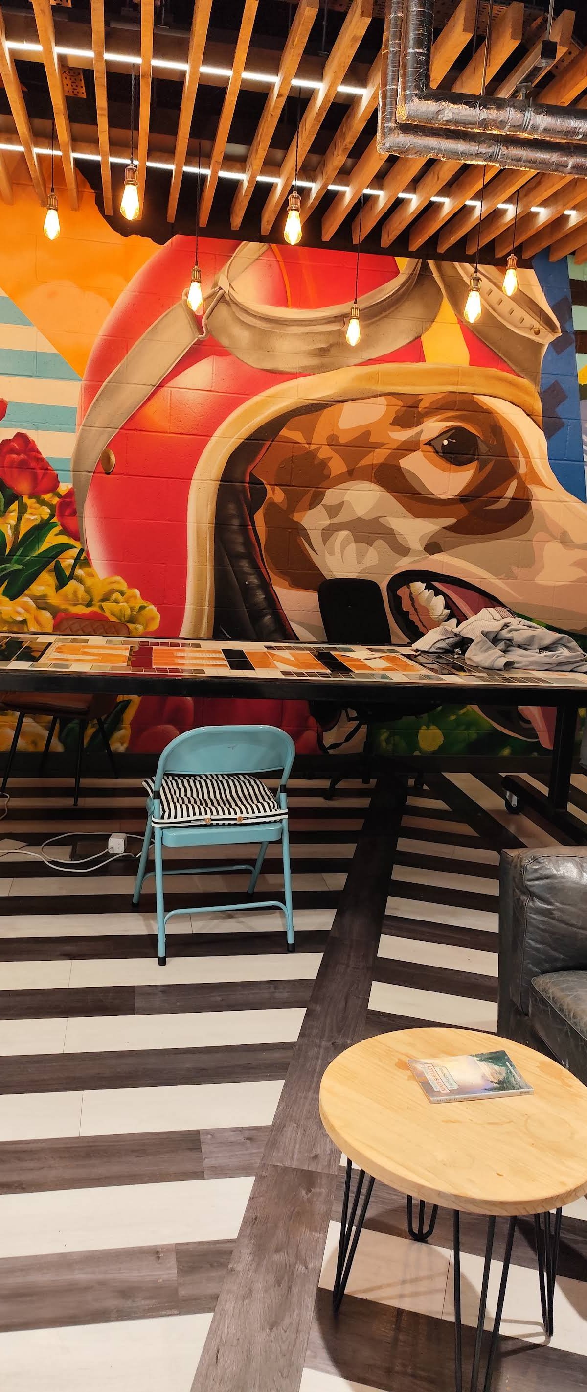 Clarnico Coffee specialty coffee shop in London - photo 8