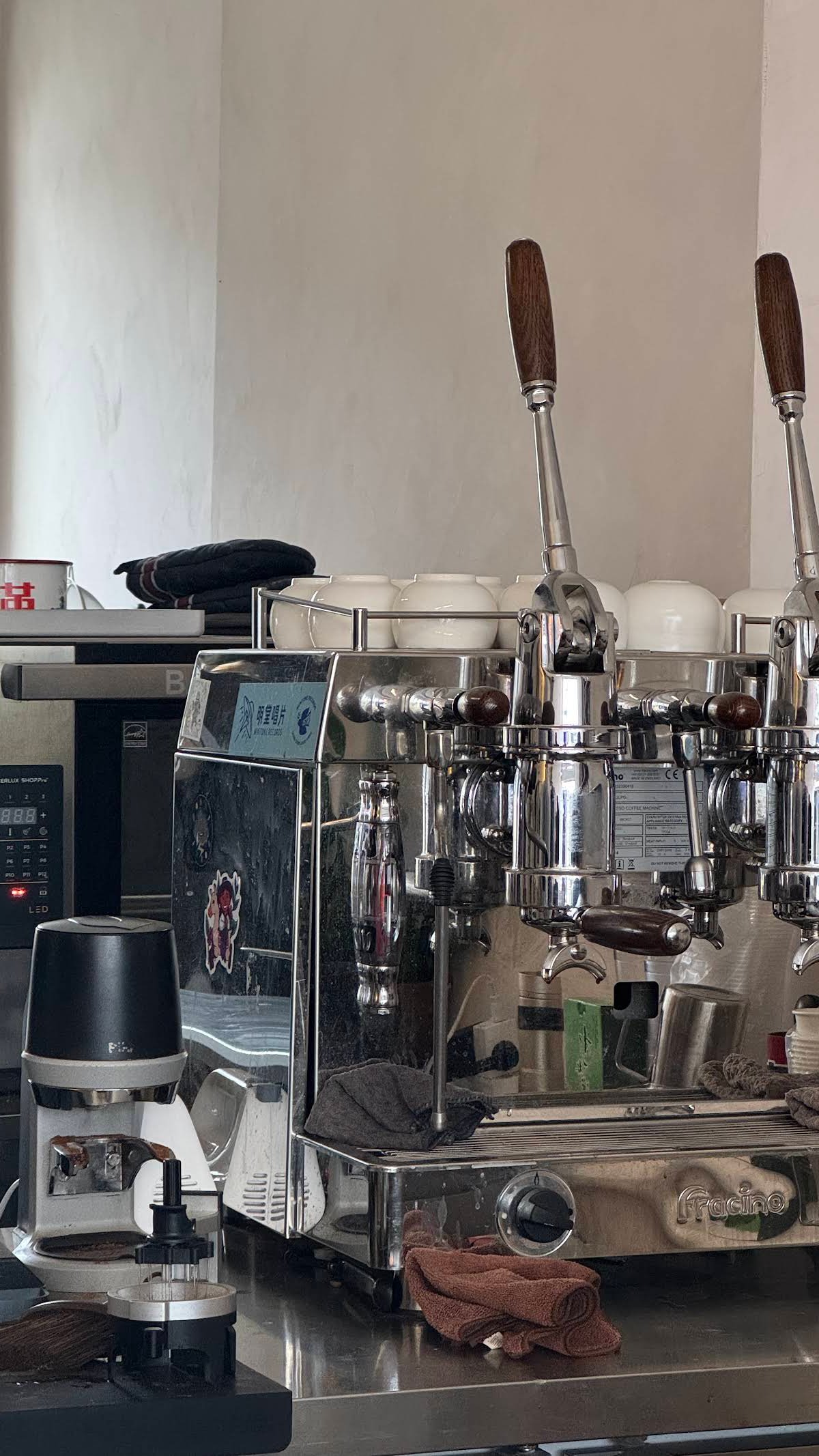 KillBean specialty coffee shop in London - photo 10