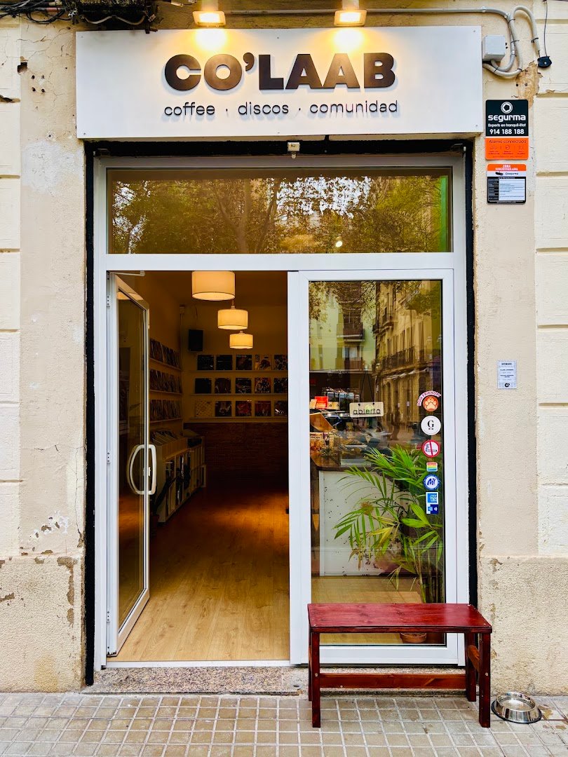 CO'LAAB specialty coffee shop in Barcelona - photo 5