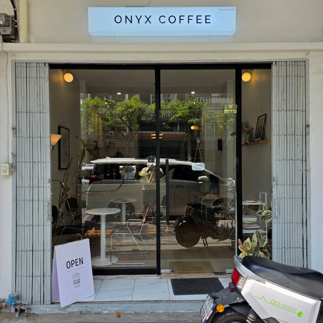 ONYX COFFEE specialty coffee shop in Bangkok - photo 9