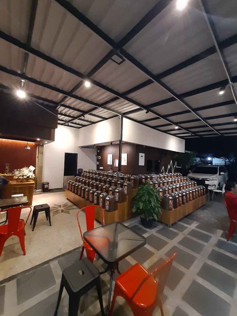 Dunia Kopi Bali specialty coffee shop in Bali - photo 7