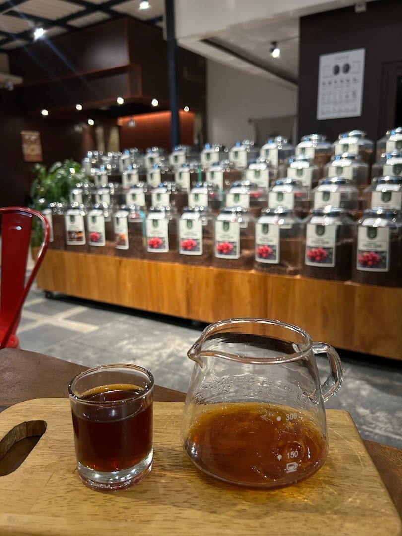 Dunia Kopi Bali specialty coffee shop in Bali - photo 9