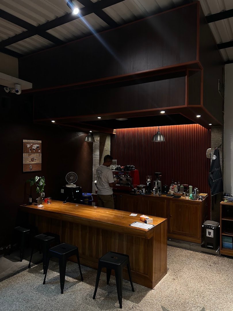 Dunia Kopi Bali specialty coffee shop in Bali - photo 10